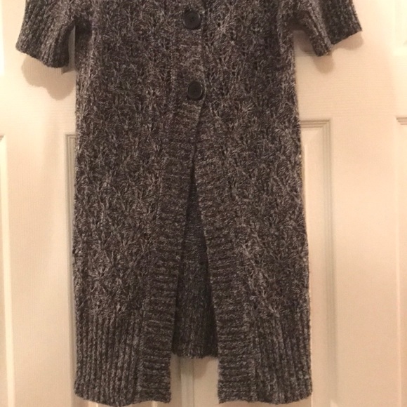 Maurice's Sweater - Picture 3 of 7